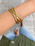 Brazalete cruzado