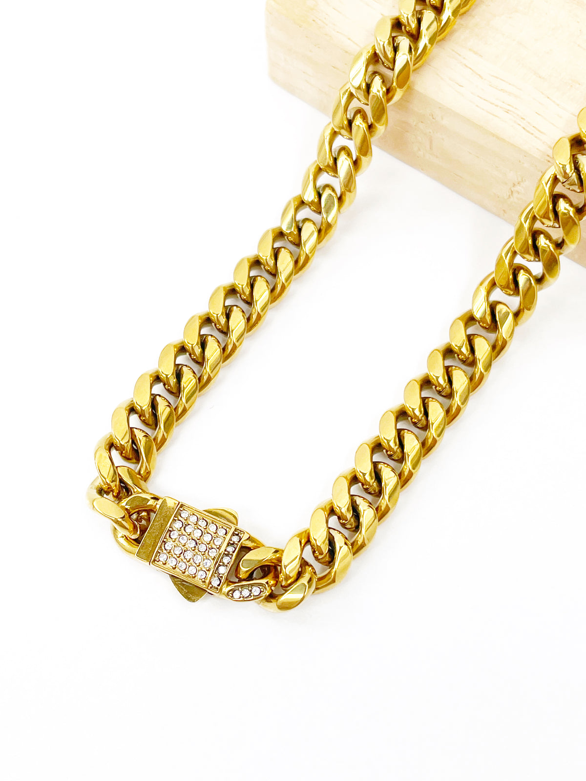 Chocker/cadena Iria