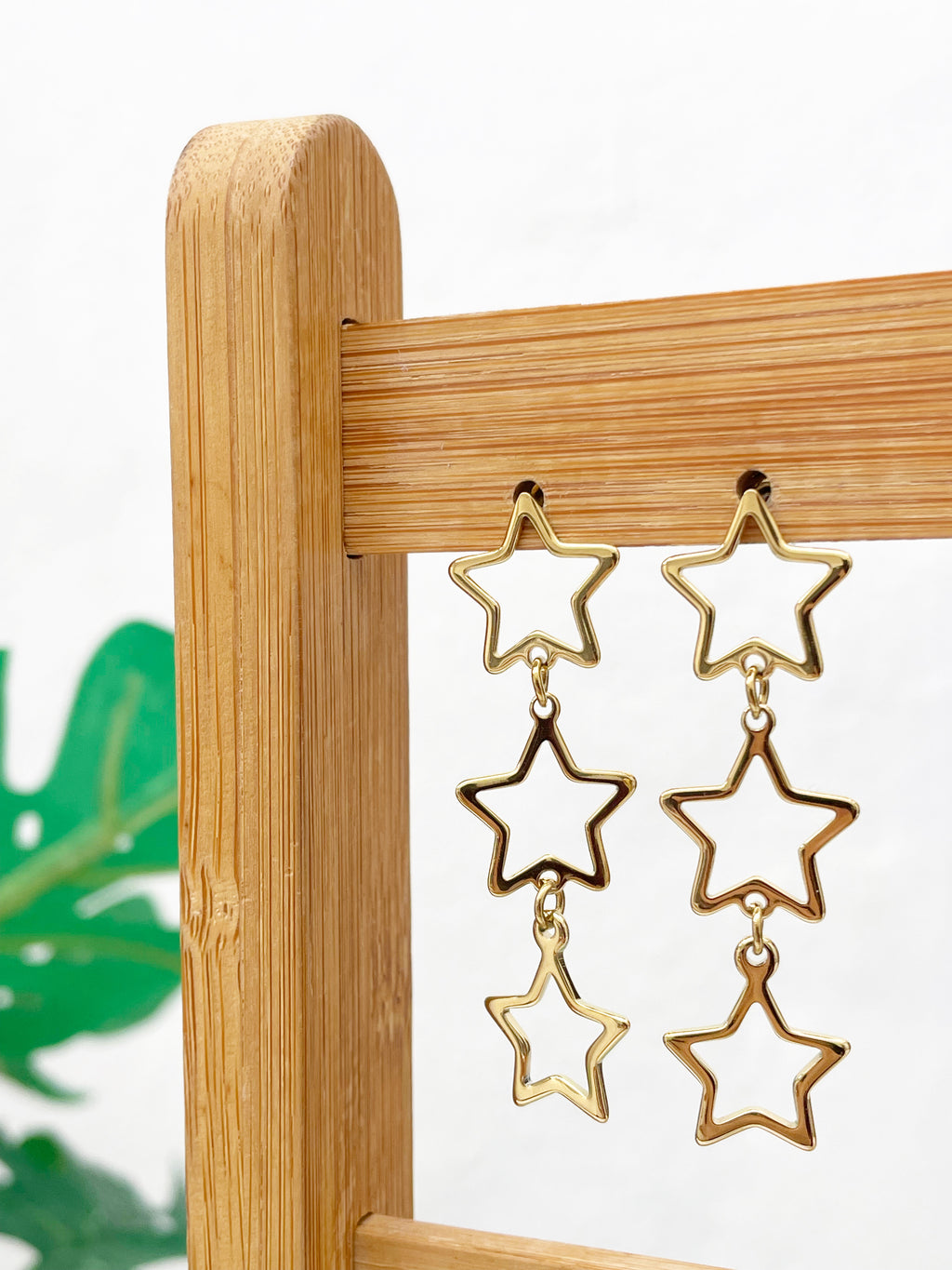 Tres estrellas (par)