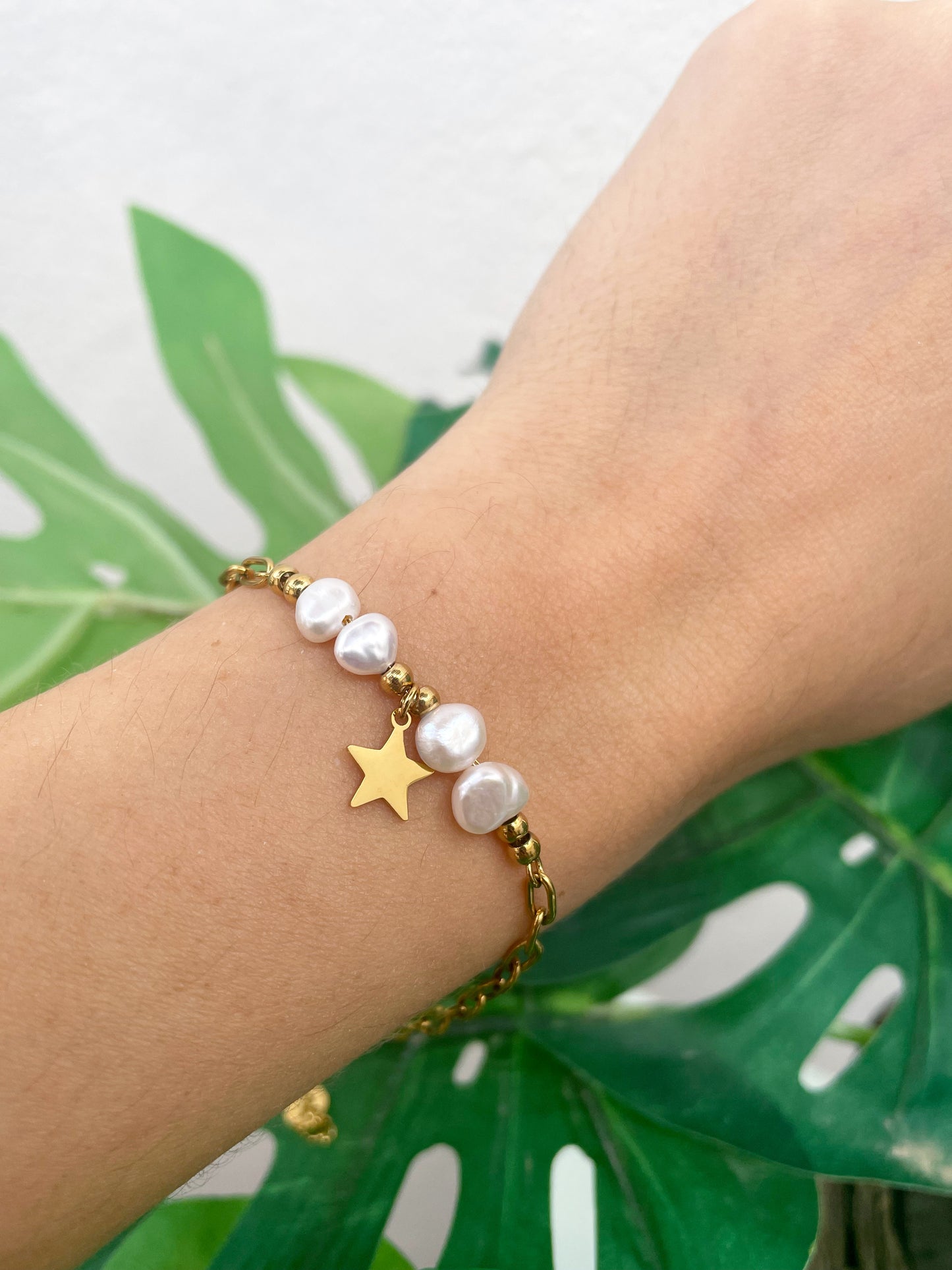 Pulsera perlas y estrella