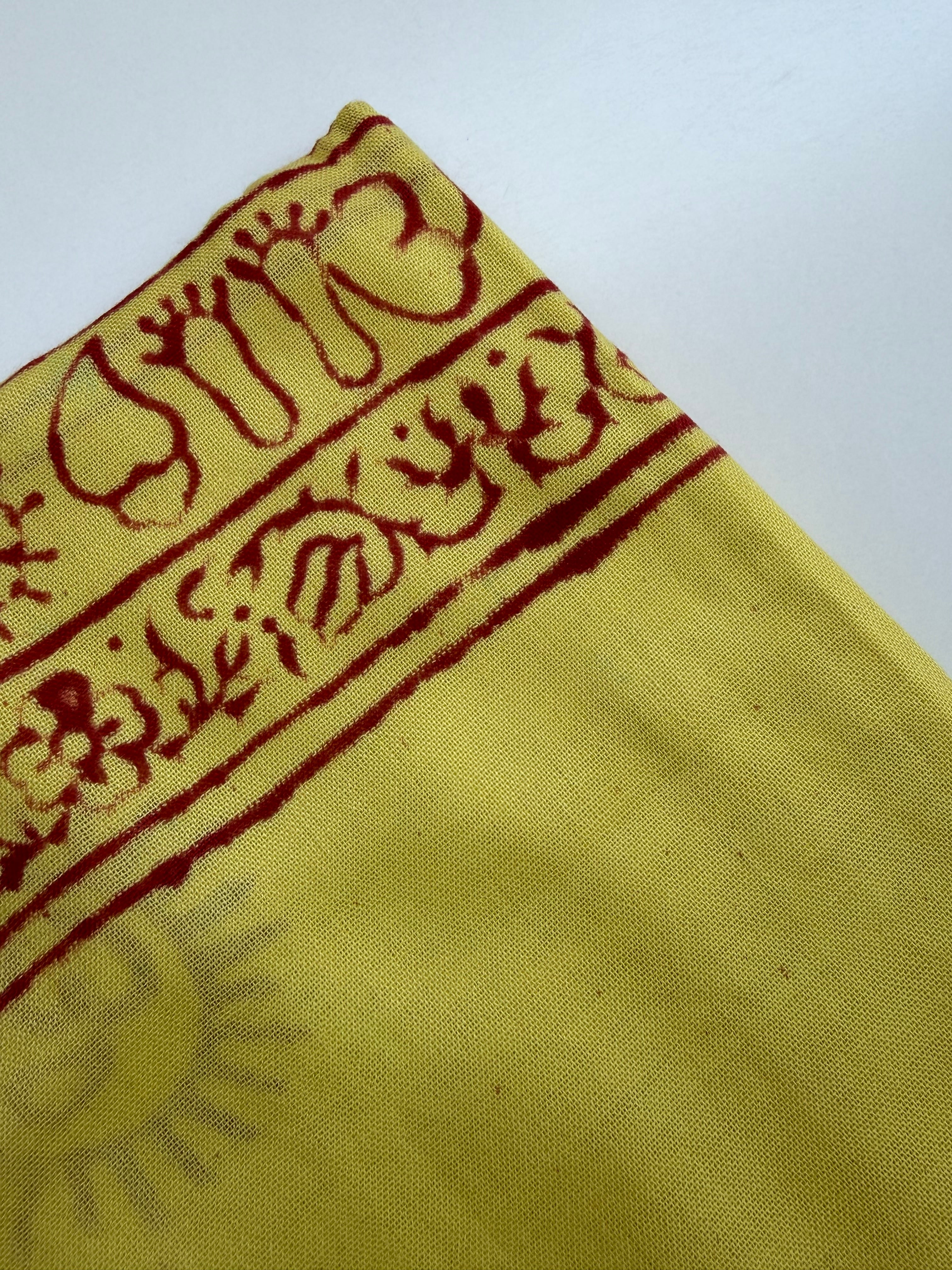 Pareo amarillo-lima