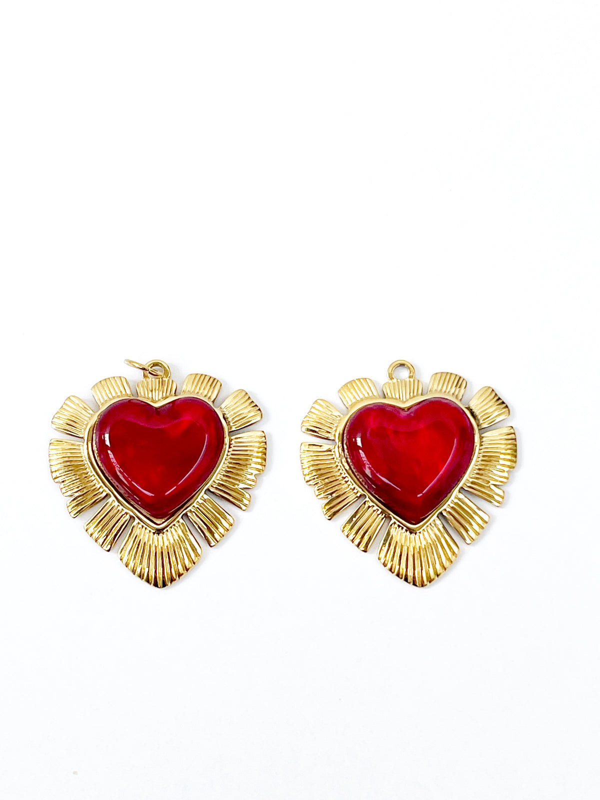 Charm corazón rojo