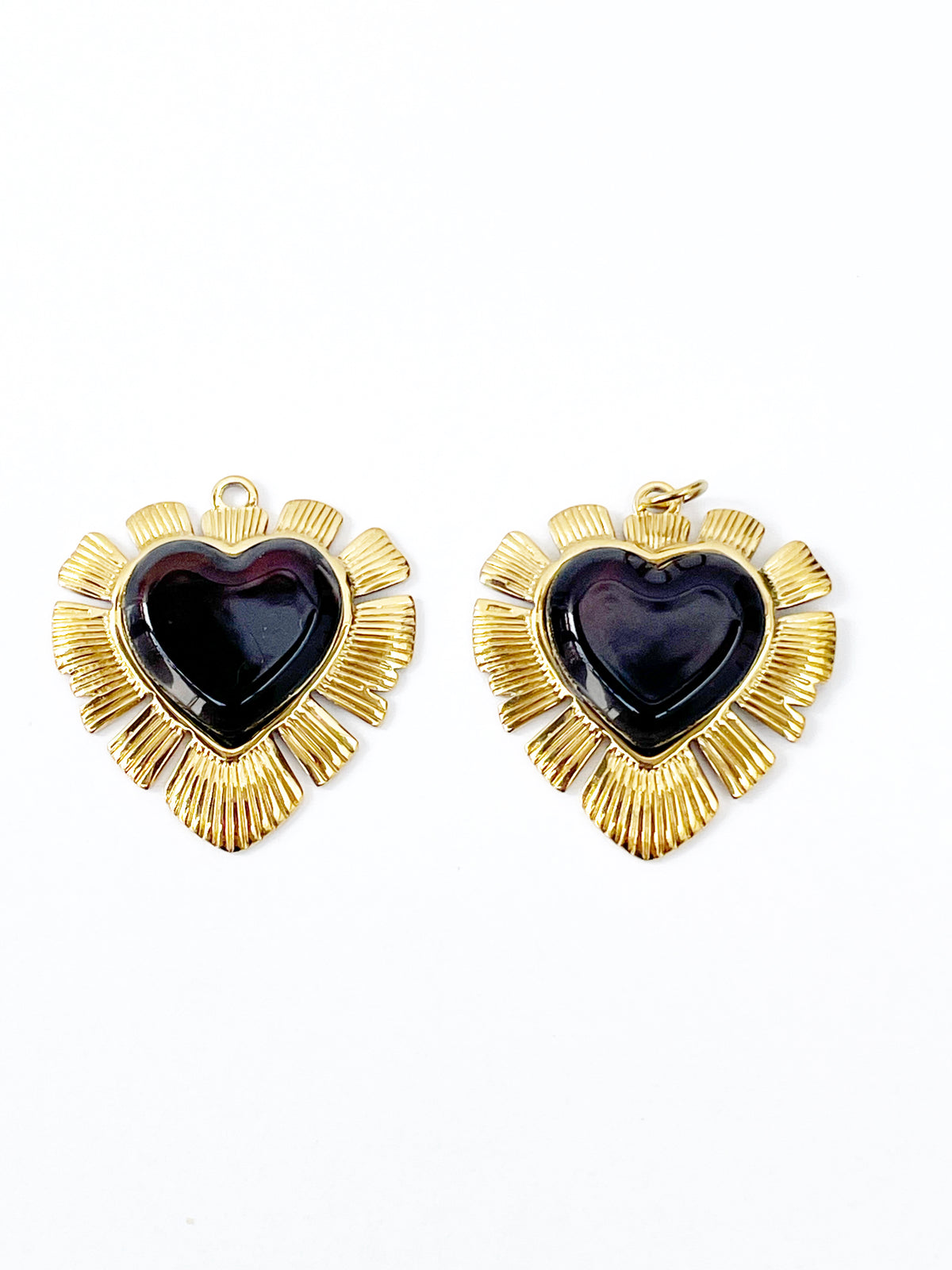 Charm corazón marrón