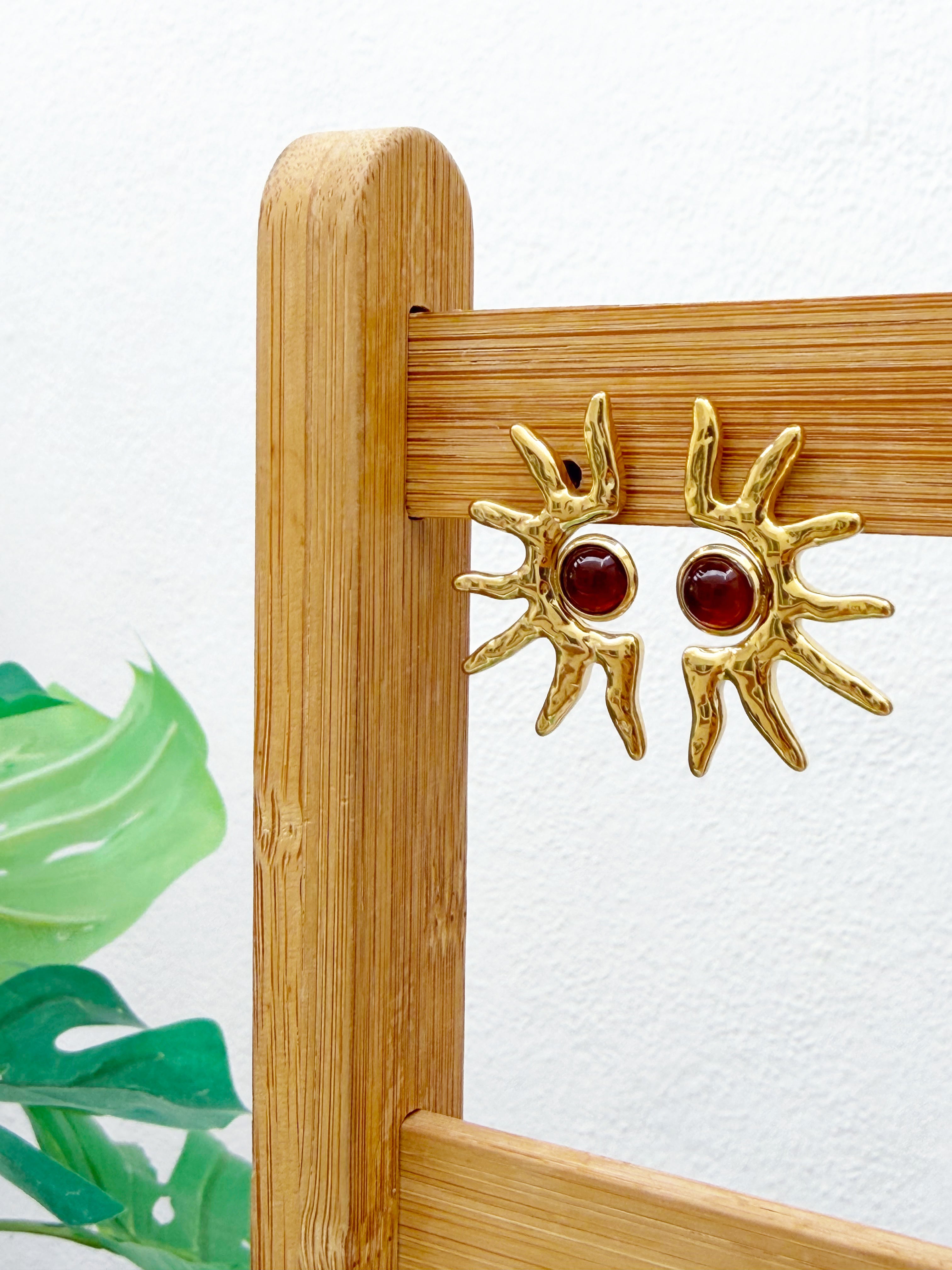 Medio sol marrón (par)