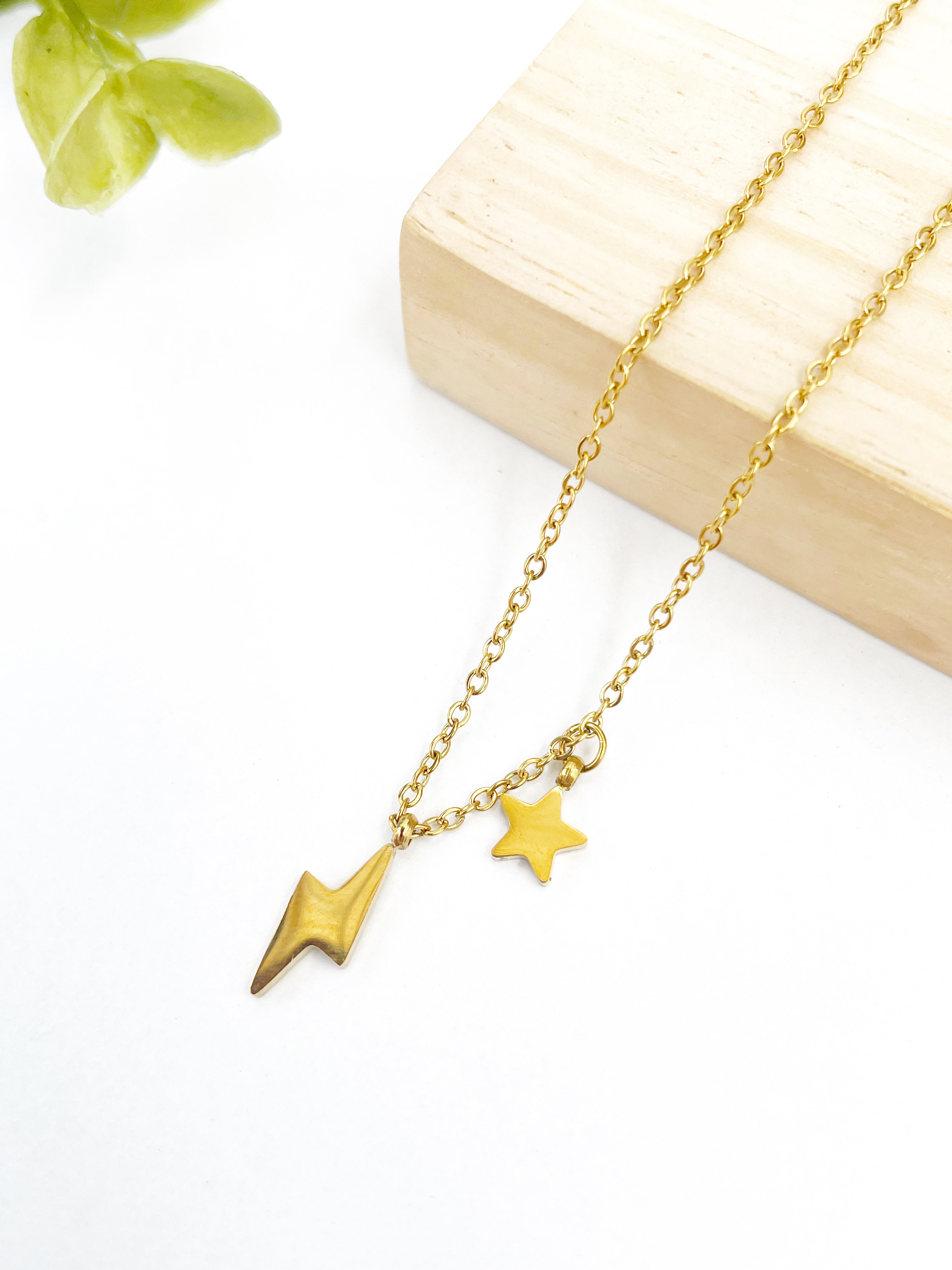 Rayo y estrella