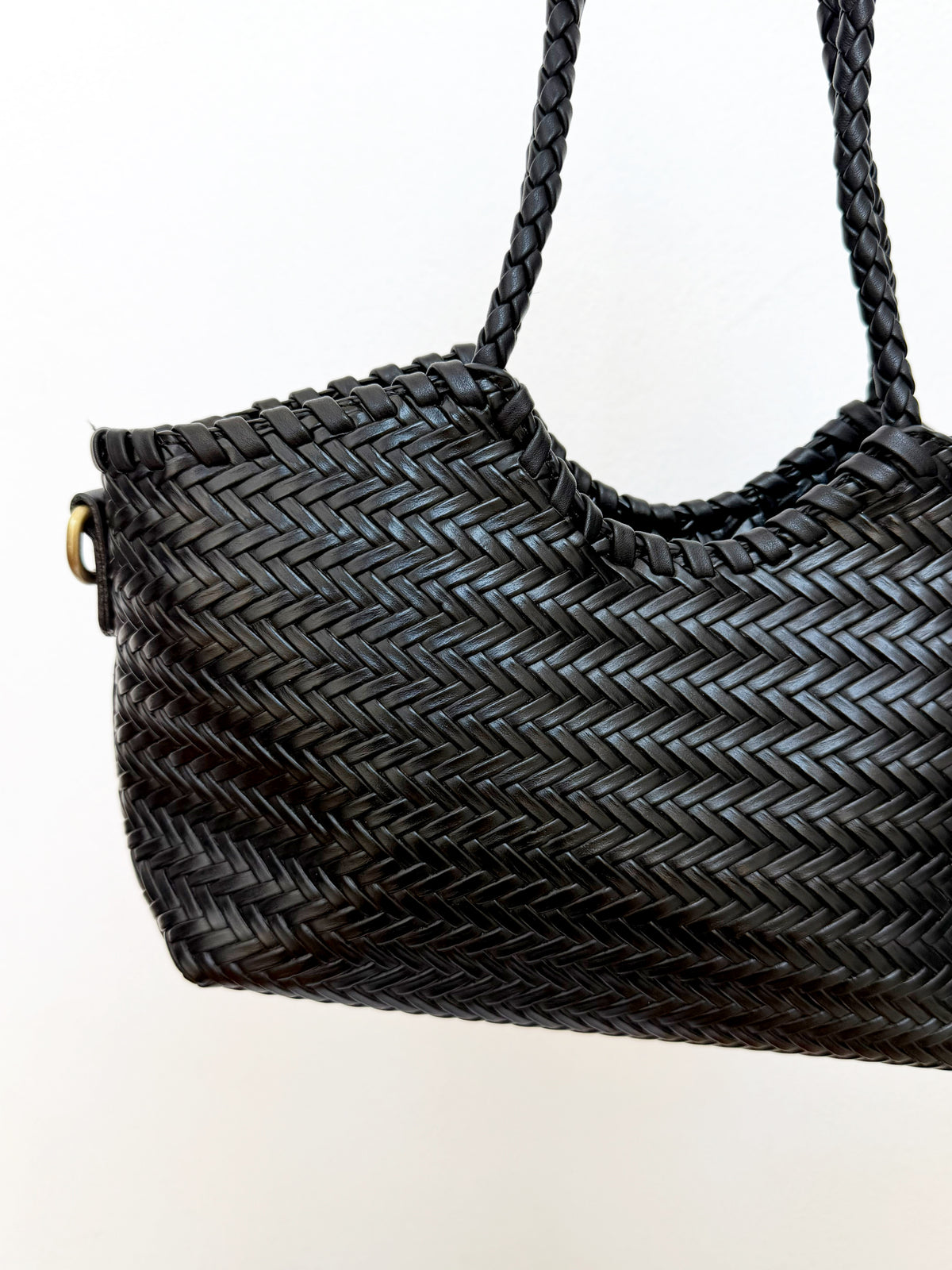 Bolso trenzado negro